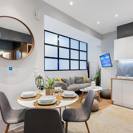 Central Kolonaki Flat C - Greecing アテネ エクステリア 写真